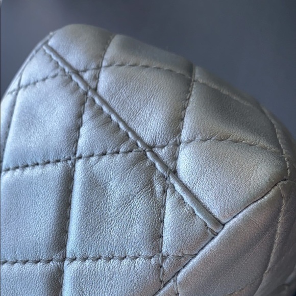 RARE Chanel quilted classic flap jumbo - Picture 10 of 13